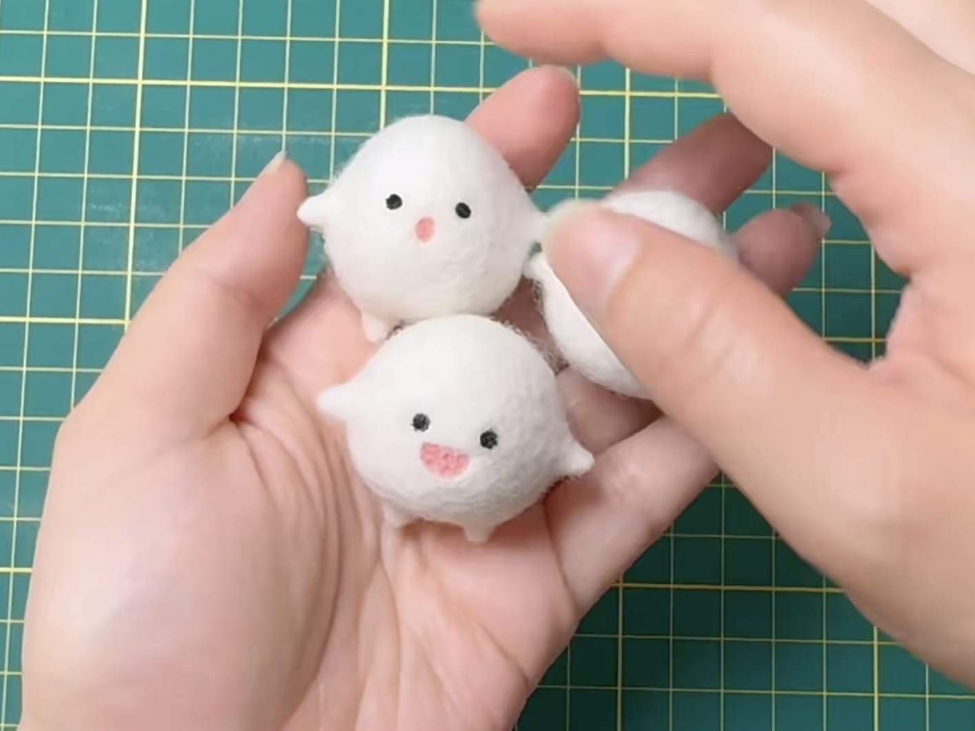How Long Does It Take to Do Needle Felting? 16 needle felting 340